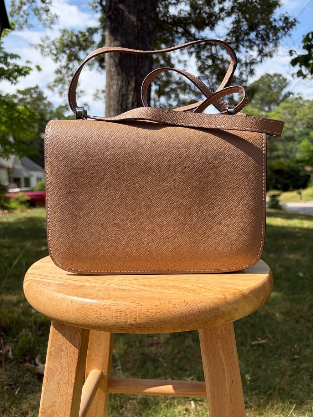 Silver Hardware Real Leather Shoulder/Crossbody bag with and H Closure - Picture 5 of 12
